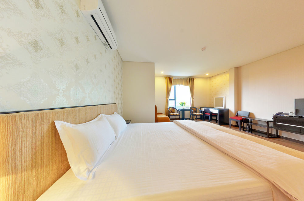 Rich Land Hotel Danang ภายนอก รูปภาพ
